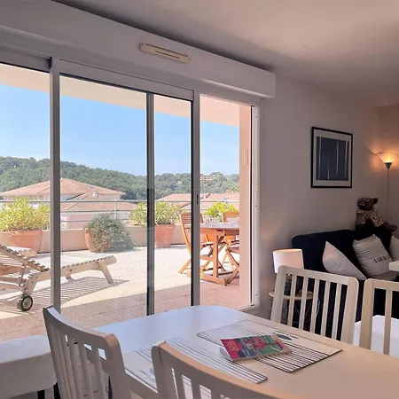 Apartmán 2p Avec Piscine, Clim, Parking - - Fr-1-251-511 Le Lavandou