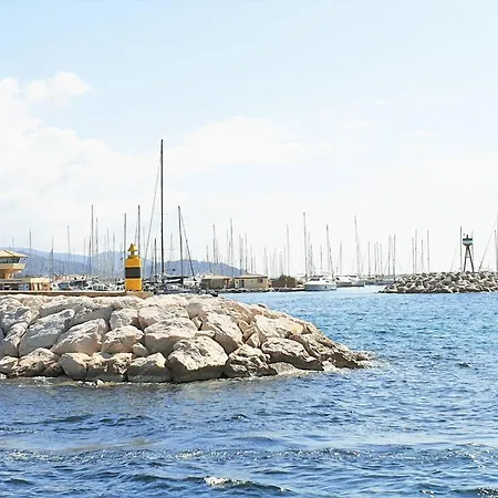 Apartmán 2p Avec Piscine, Clim, Parking - - Fr-1-251-511 *