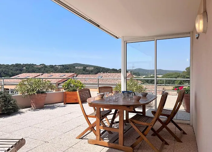 Apartman 2p Avec Piscine, Clim, Parking - - Fr-1-251-511